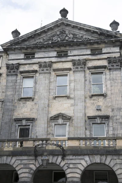 Royal Mile Caddesi üzerinde şehir Chambers; Edinburgh — Stok fotoğraf