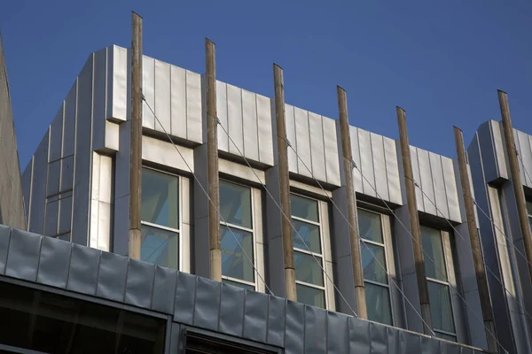 İskoç Parlamentosu Holyrood; Edinburgh