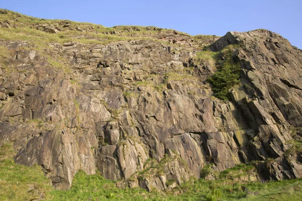 Salisbury Crags, Holyrood Park, Edimburgo — Fotografia de Stock