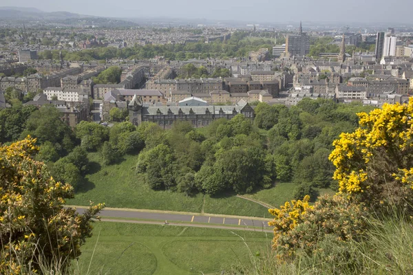 Paesaggio urbano Vista di Edimburgo — Foto Stock