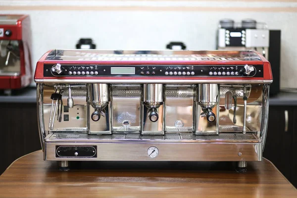 Kahve makinesi elektro makine aroması.