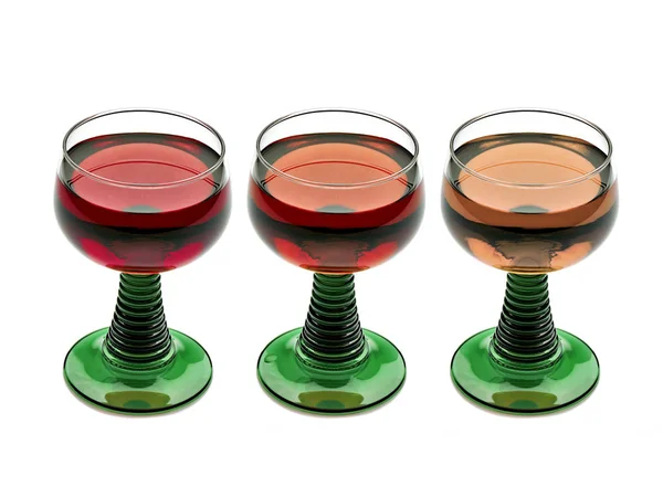 Красивые стебельчатые бокалы розового вина — стоковое фото