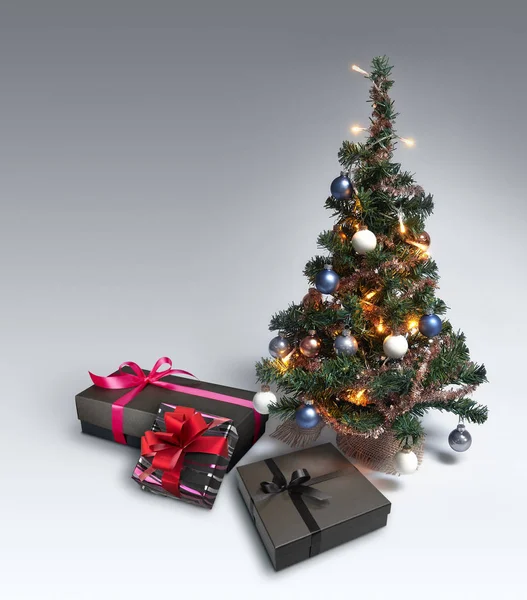 Christmas Tree on gradient background — Stock Photo, Image