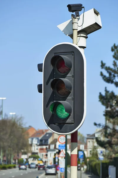 A város zöld jelzőlámpa — Stock Fotó