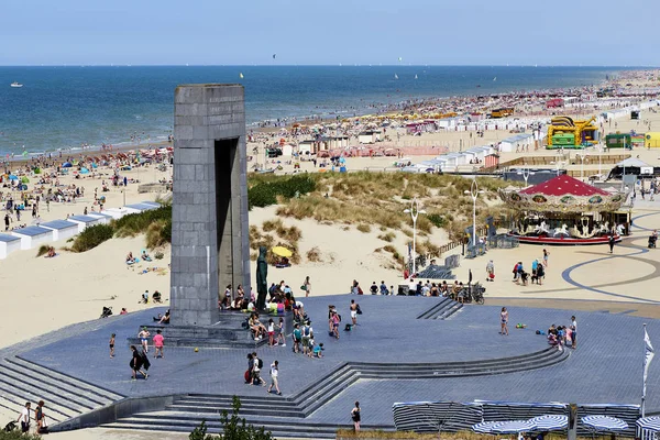 The Belgian Coast in Summer at De Panne, Belgium — Stock Photo, Image