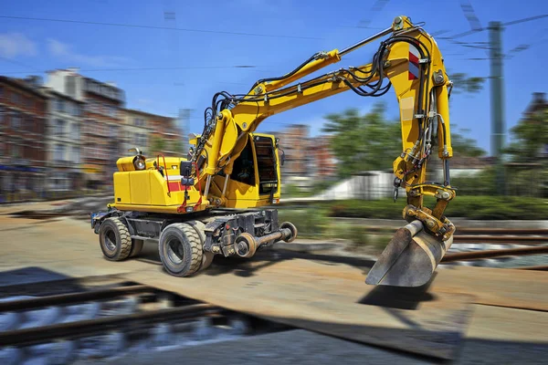 Yellow Bulldozer in movement on construction site — Stock Photo, Image