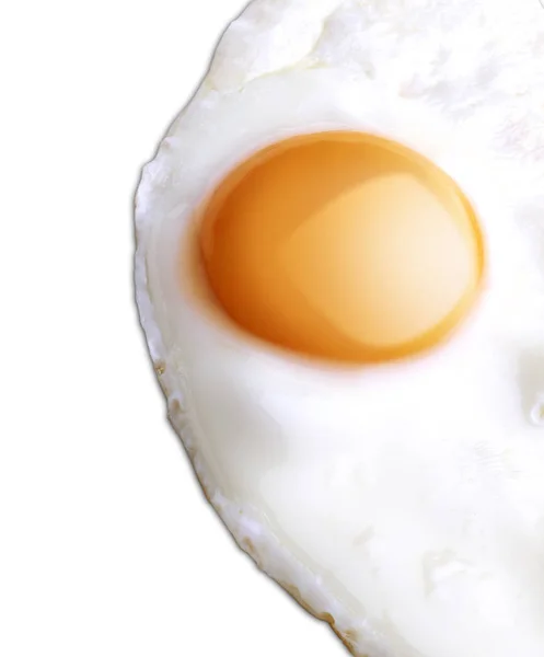Een ei gebakken en geïsoleerde op wit gekleed — Stockfoto
