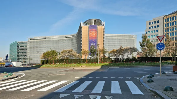 Brussels Belgium April 2020 Berlaymont Building Shuman Square Brussels Any — Stock Photo, Image