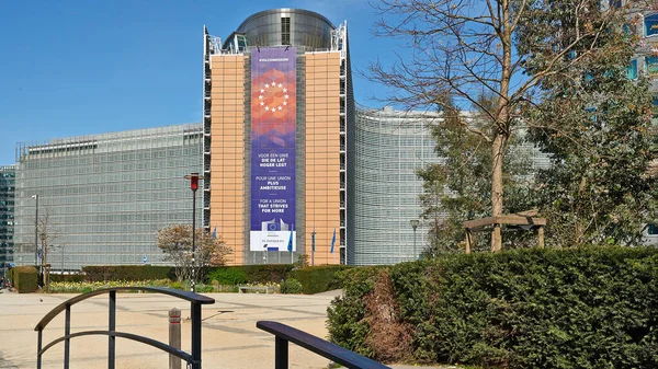 Bryssel Belgien April 2020 Berlaymont Byggnaden Från Shuman Square Bryssel — Stockfoto