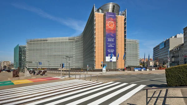 Βρυξέλλες Βέλγιο Απριλίου 2020 Κτίριο Berlaymont Από Την Πλατεία Shuman — Φωτογραφία Αρχείου