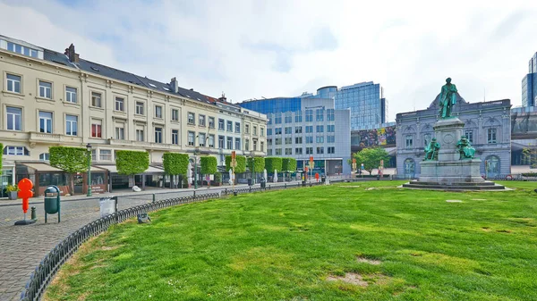 Bruxelas Bélgica Abril 2020 Praça Luxemburgo Sem Pessoas Durante Período — Fotografia de Stock