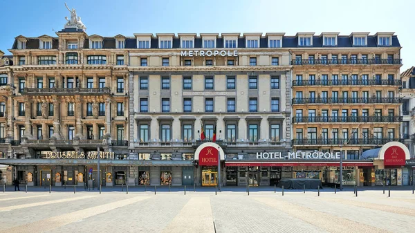 比利时布鲁塞尔 2020年4月26日 德布鲁克尔广场上的大都会酒店在监禁期间无人入住 Mtropole旅馆可能永久关闭 129个工作受到威胁 — 图库照片