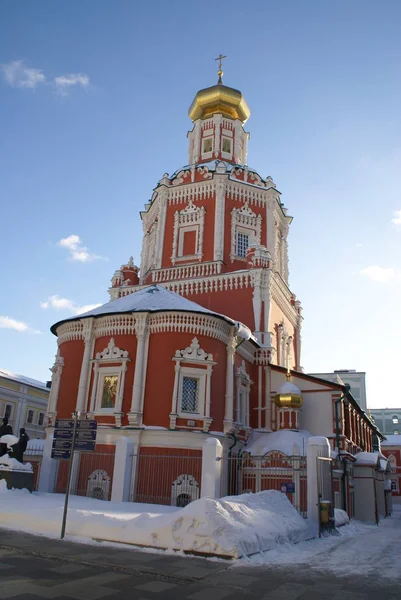 Moskova'da Moskova Epiphany Manastırı. Rusya