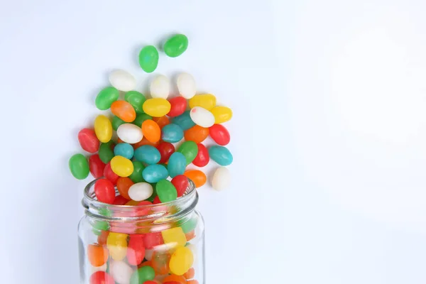 Jelly beans in pot — Stockfoto