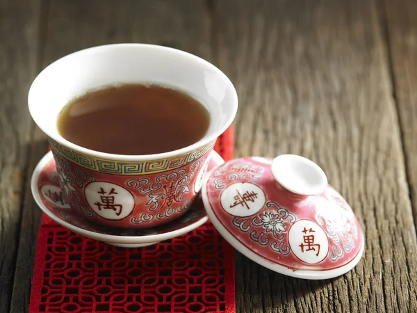 Chinesischer Tee in Tasse — Stockfoto
