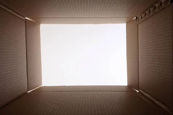 View from cardboard box — Stock Photo, Image