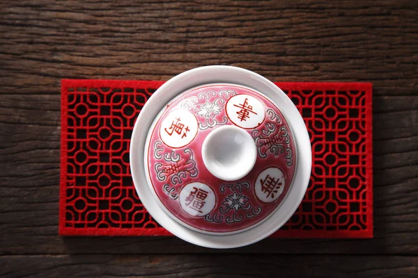 Kinesiskt te i cupen — Stockfoto