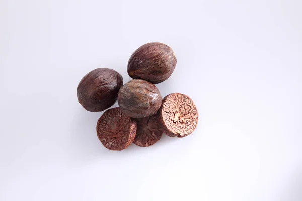 Slices of dry nutmegs — Stock Photo, Image