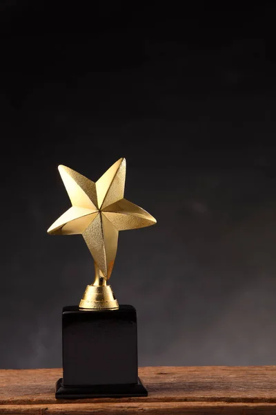 Sports trophy on table — Stock Photo, Image