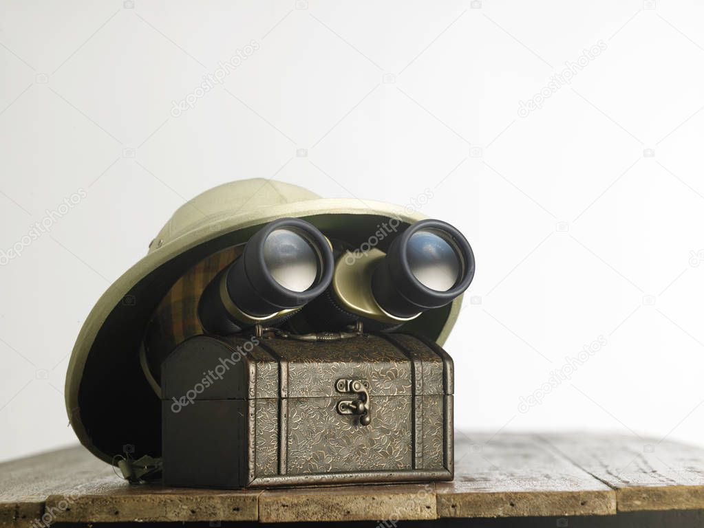 Old colonial hat and binoculars