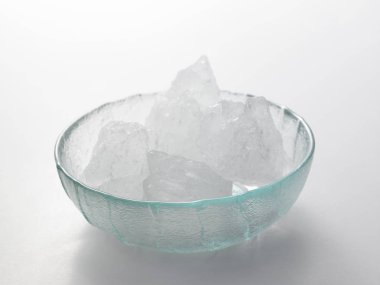 Rock şeker kabın içinde