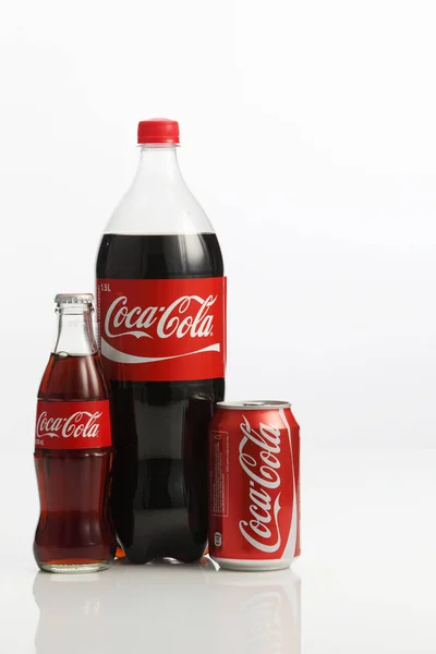 Group of coca cola drinks — Stock Photo, Image