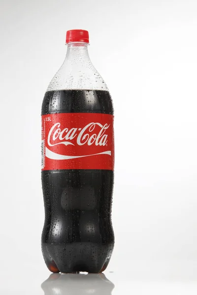 1,5 l coca Coladryck — Stockfoto