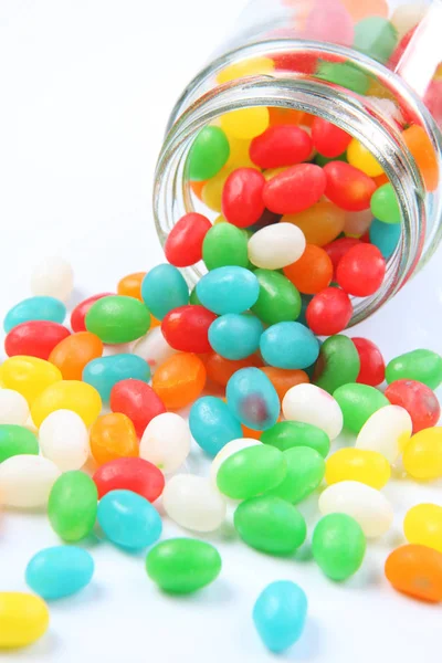 Jelly beans in pot — Stockfoto