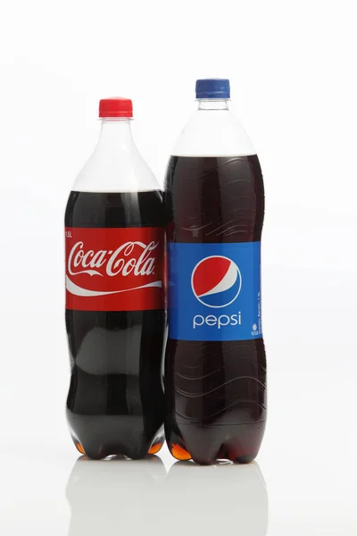 Frascos de Coca-Cola y Pepsi —  Fotos de Stock