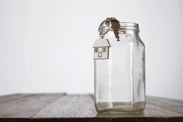 House keys and jar — Stock Photo, Image