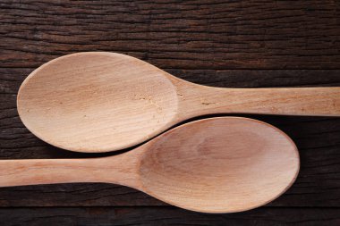 masada tahta kaşıklar