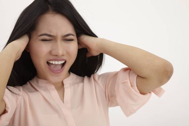 bağırarak kulakları, Malay kadın kapalı