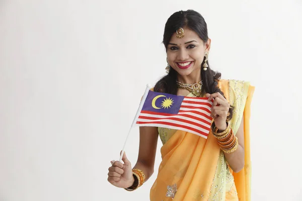 Indian Woman Glamorous Traditional Clothing Holding Malaysia Flag Celebration Merdeka — Stock Photo, Image