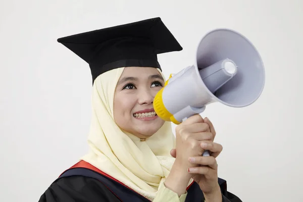 Αποφοίτηση Σπουδαστών Φωνάζοντας Μέσω Μεγάφωνο — Φωτογραφία Αρχείου