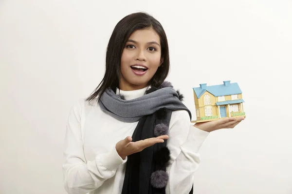 Asian Woman Holding White Model House — Stock Photo, Image