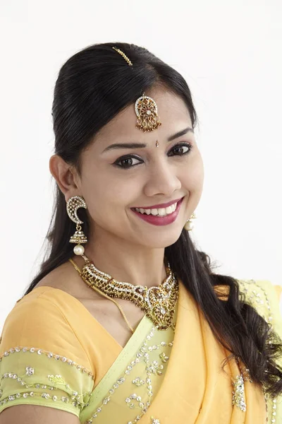 Close Facial Portrait Beautiful Young Indian Woman Warm Friendly Smile — Stock Photo, Image