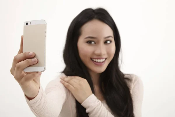 Selfie Mujer Malaya Fondo Blanco —  Fotos de Stock