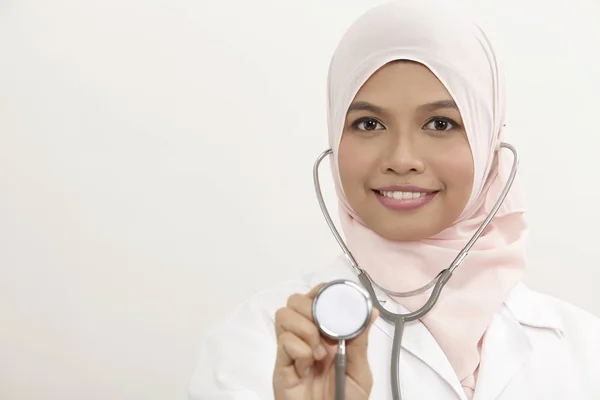 Malay Female Doctor White Background — Stock Photo, Image