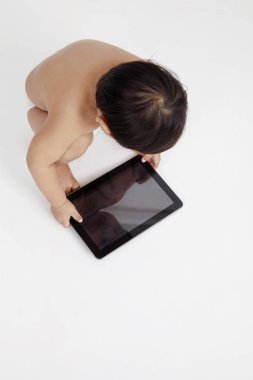 modern gadget tarafından çekti malay yürümeye başlayan çocuk