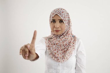 El hareketi ile Malay kadın yok