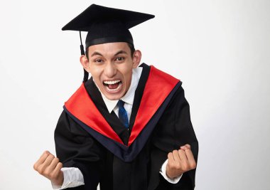  malay mezun öğrenci studio poz kamera seyir