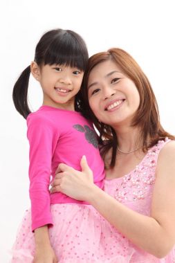 Anne ve kızı sevmek stüdyo çekim