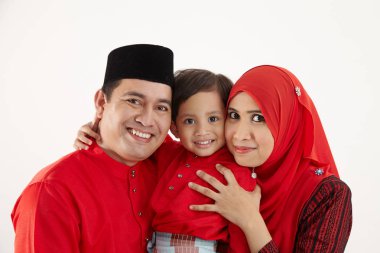 Malay çift yakaladığında oğulları