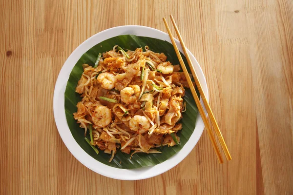 Üstten Görünüm Malezya ünlü gıda Penang kuey teow kızarmış