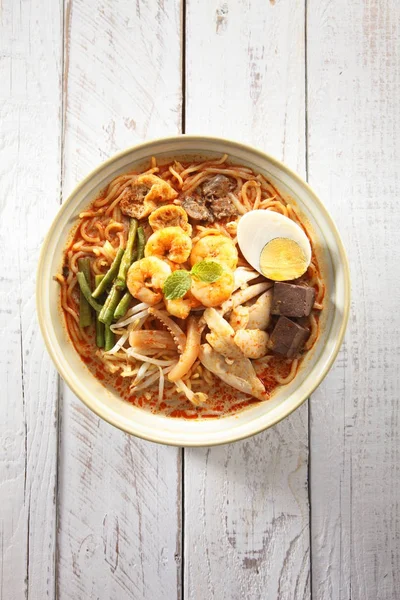 Ovanifrån Malaysiska Matskål Med Den Curry Noodle — Stockfoto