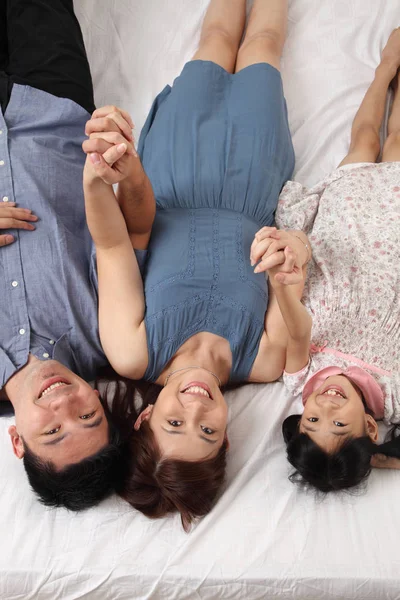 Top View Happy Family Laying Bed — Stock Photo, Image