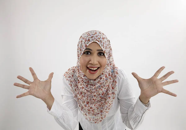 Malay kadın withsurprise ifade