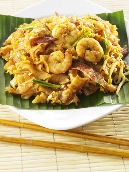 char kuey teow