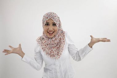 Malay kadın withsurprise ifade