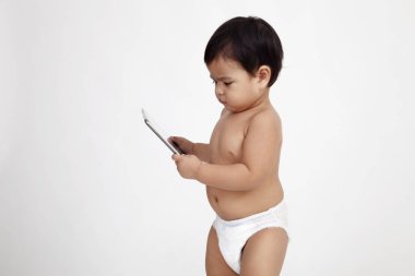 modern gadget tarafından çekti malay yürümeye başlayan çocuk